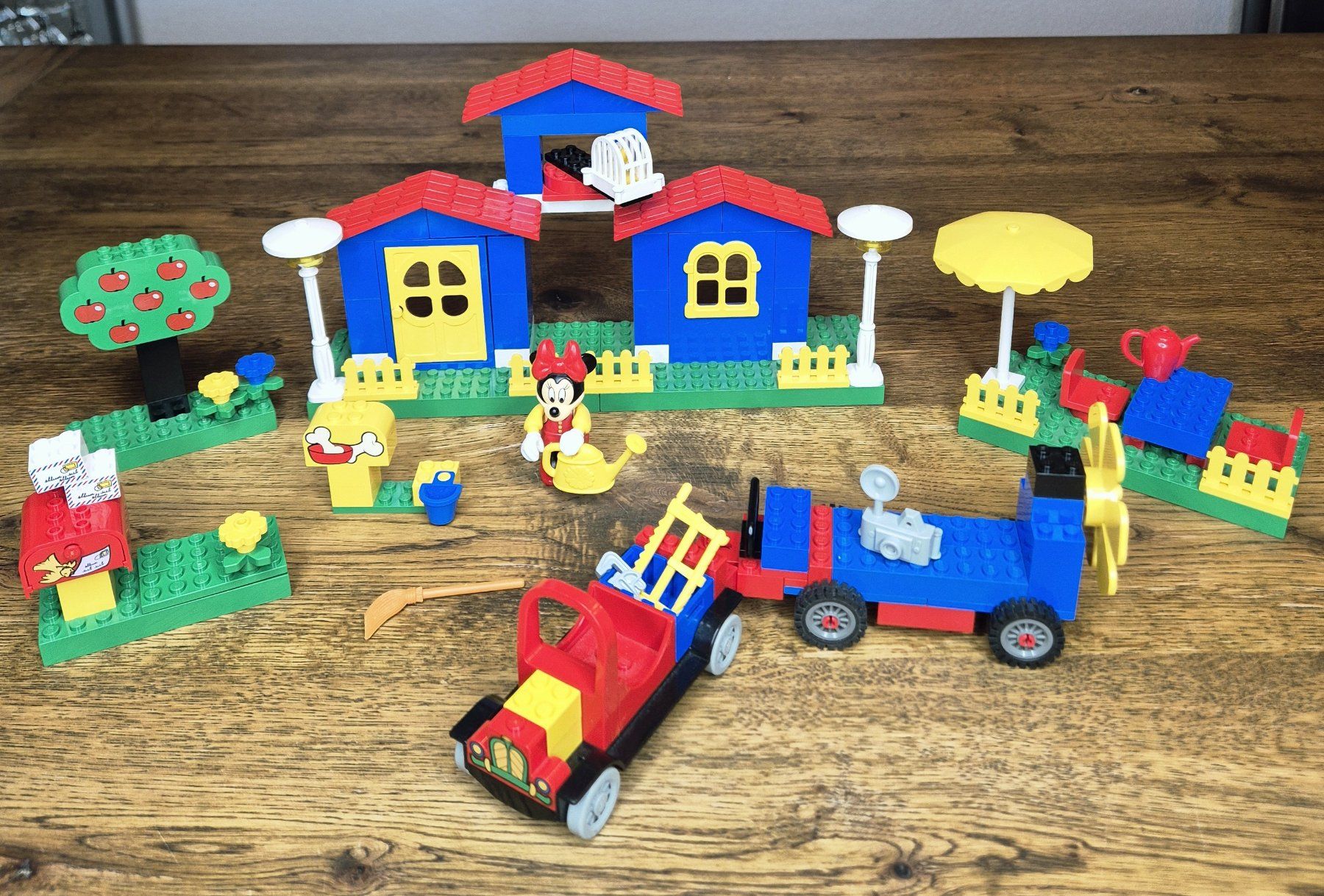 Lego Giocattoli: Lego 4167 Mickey's Mansion VERSAND möglich – Usato da Dällikon venduto da Ridola0 1