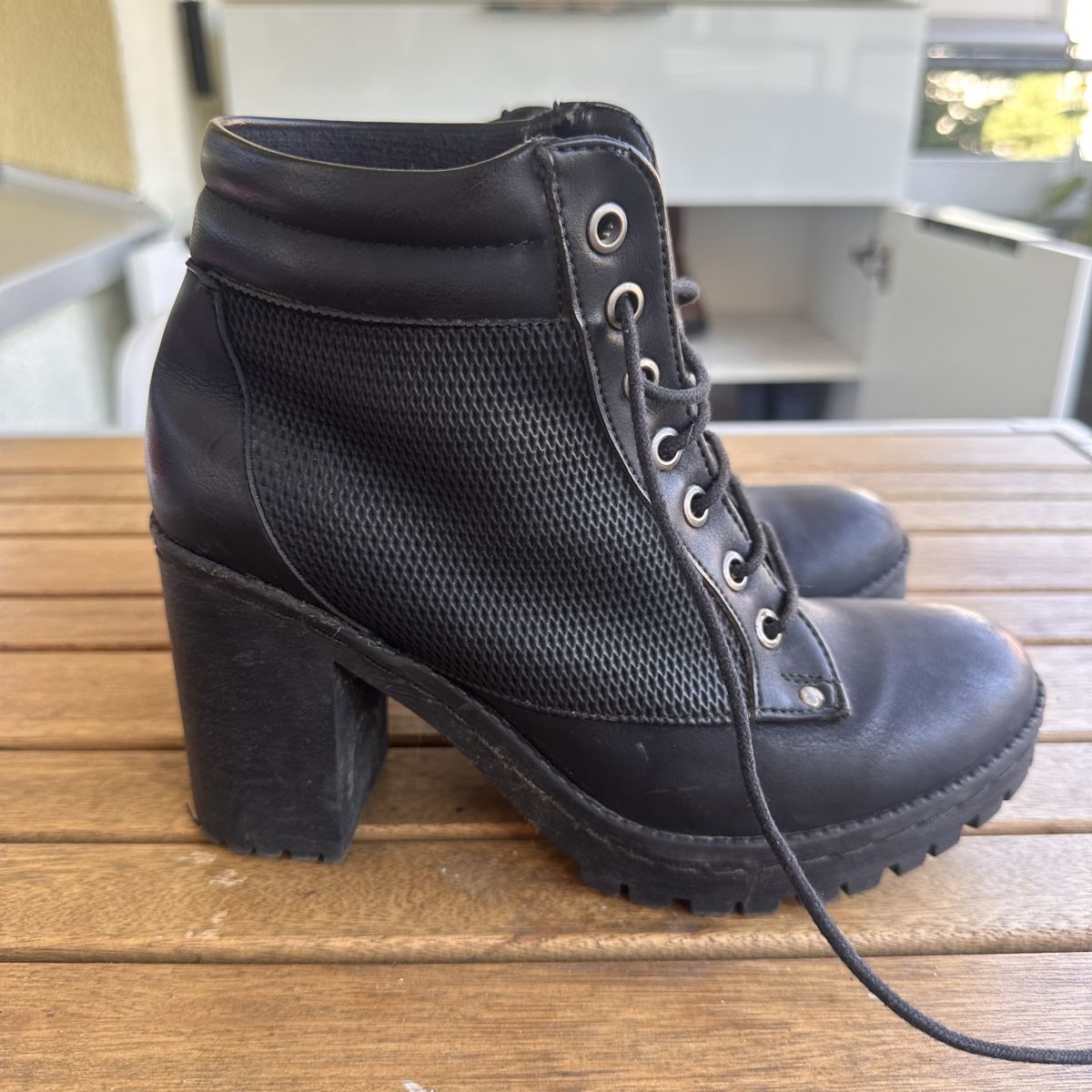 Scarpe da donna: Damenstiefel Größe 37 – Usato da Chur venduto da coskun 2