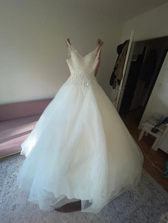 Robe de mariée blanche magnifique, taille 36-38 comme neuve!