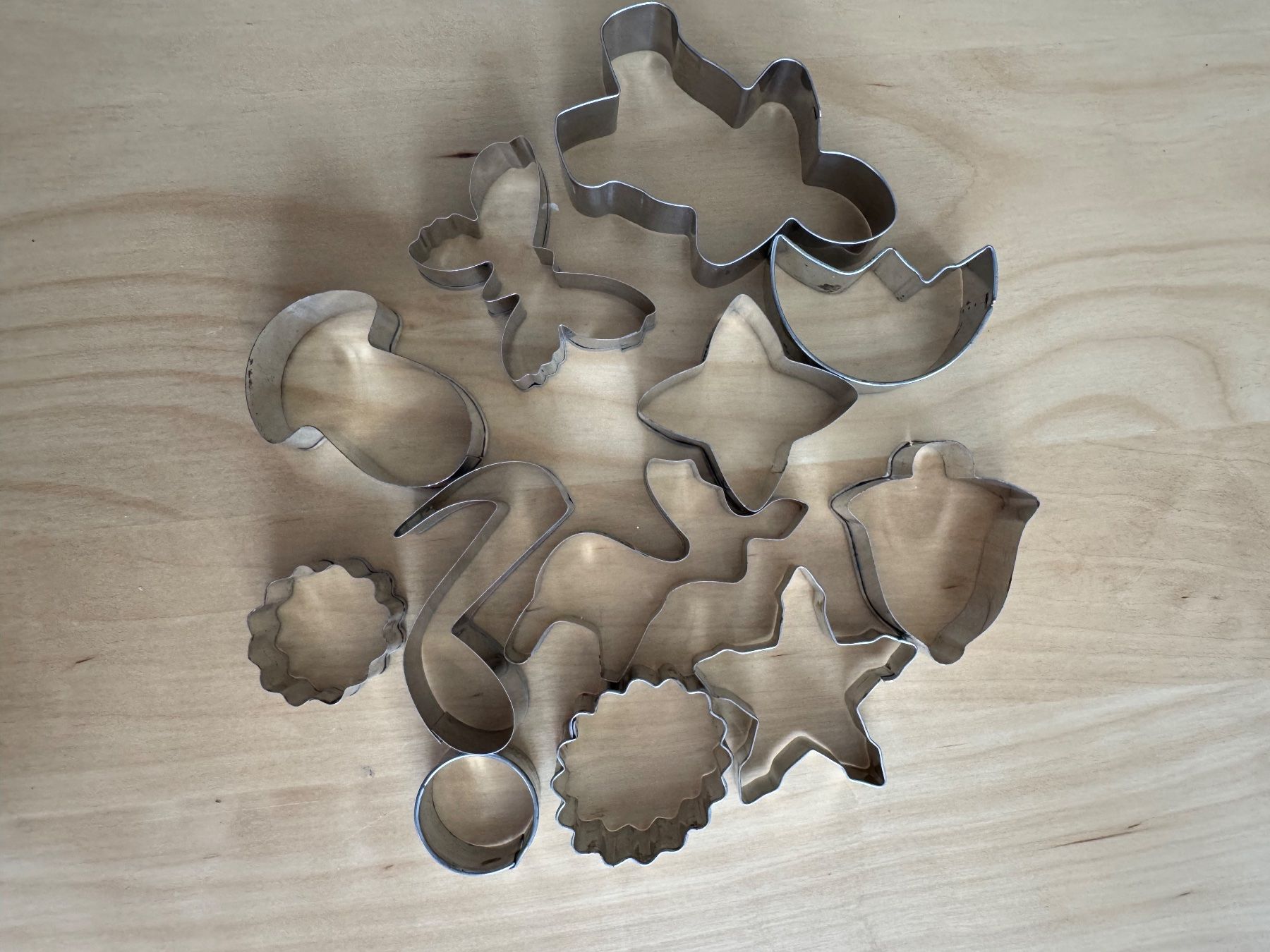 Moules à gâteaux: Ausstecher Set Metall, verschiedene Formen – D'occasion à Goldach par Hibiskus23