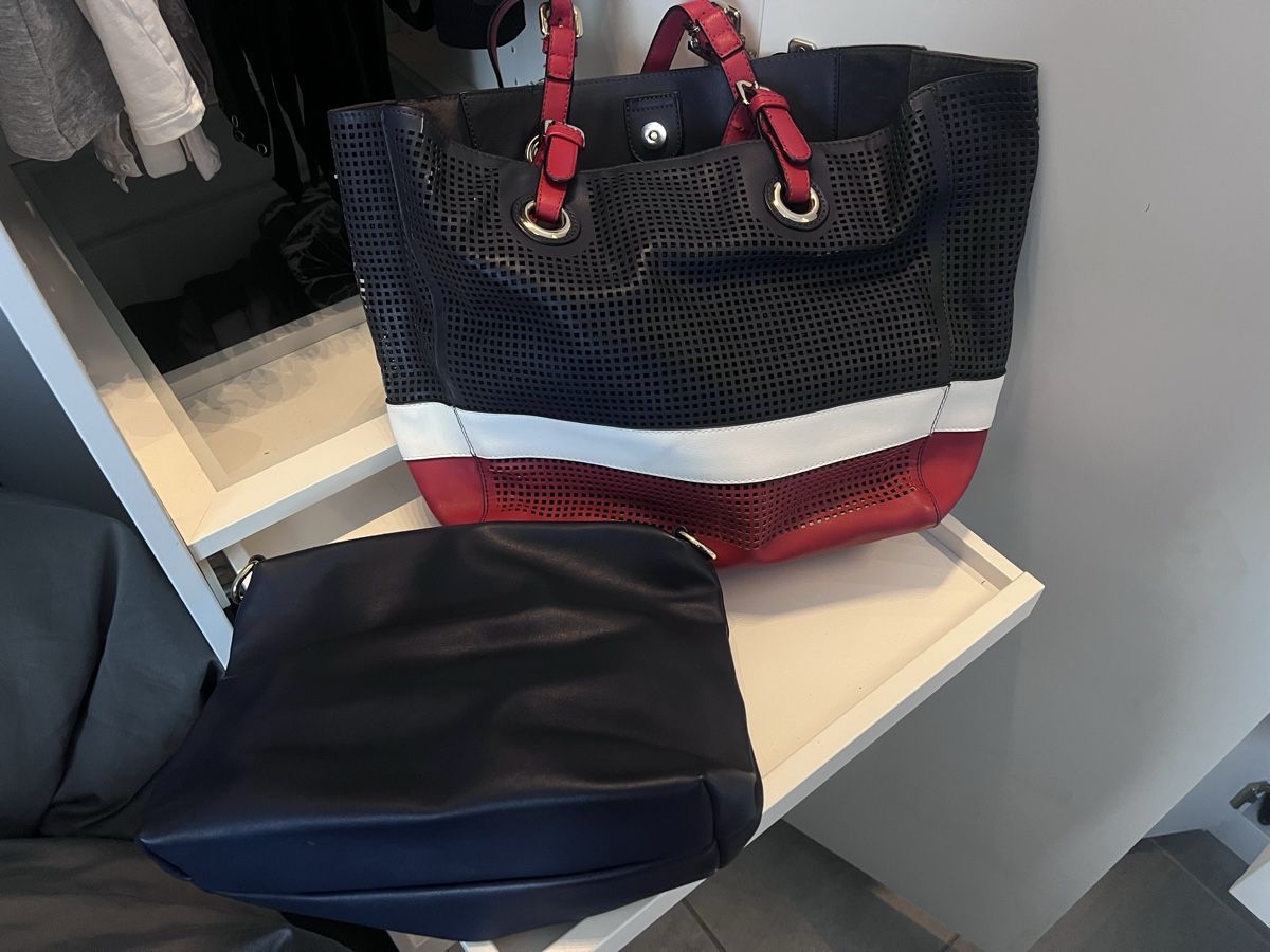 Tommy Hilfiger Borse da donna: Borsa con pochette colori Tommy – Usato da Pregassona venduto da beatricee0