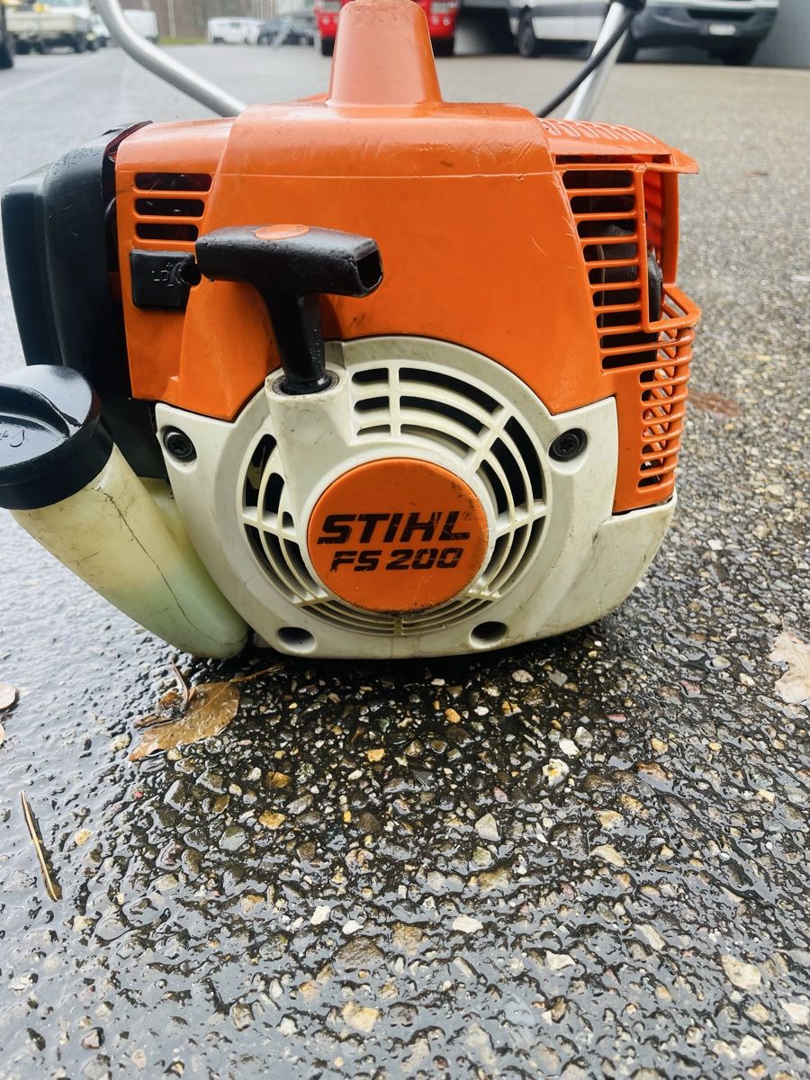 Stihl Tutti gli attrezzi: Rasentrimmer Stihl FS 200 Profi – Usato da Würenlos venduto da Shop_Shop 6