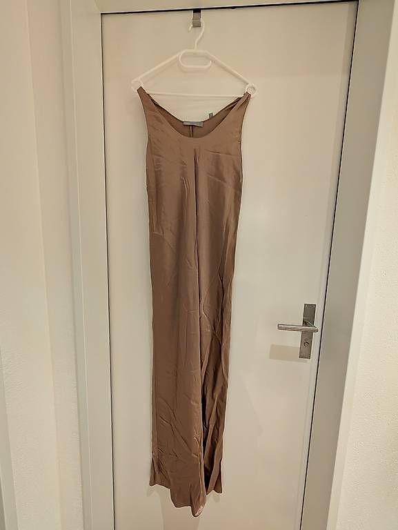 Kleider: Kleid von Vince – Gebraucht aus Alpnach Dorf von lis_626v 1