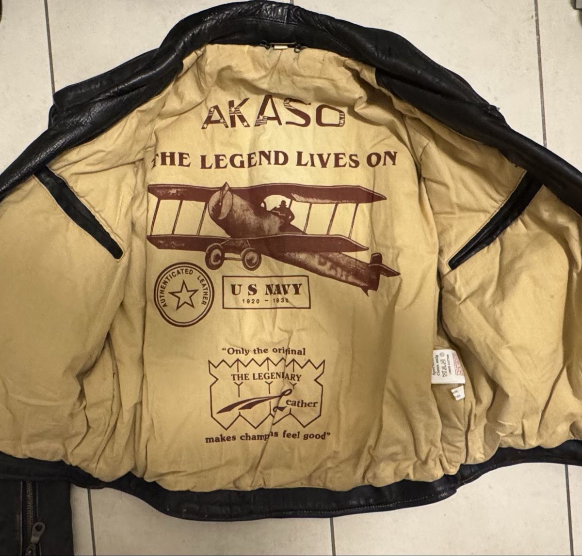 Jacken: Lederjacke – Gebraucht aus Boniswil von LeonieP. 1