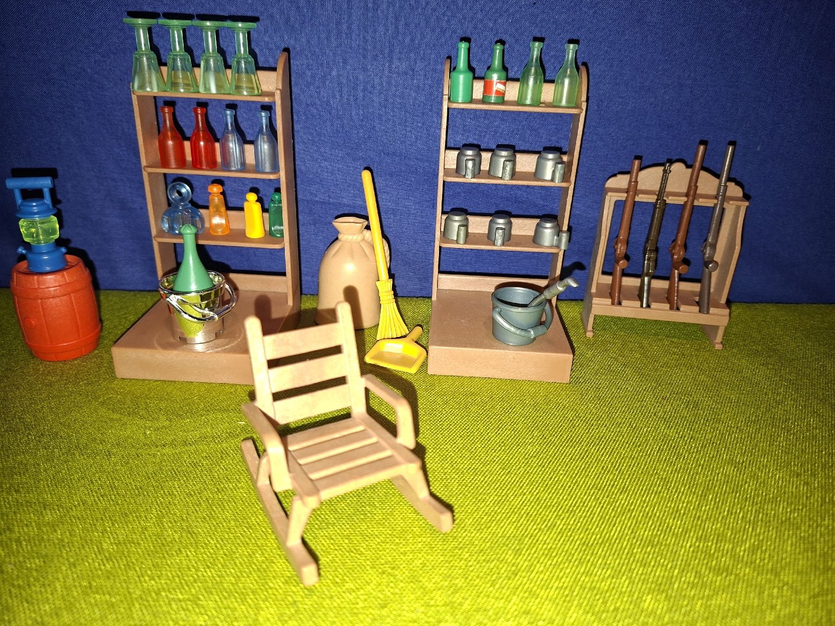 Playmobil Spielzeuge: Western Saloon,Einrichtung W63 – Gebraucht aus Aarberg von Fink010 5