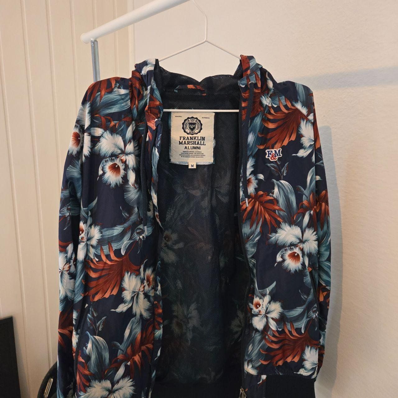 Franklin & Marshall Giacche: Veste légère Franklin Marshall à fleurs - Taille M – Usato da Neuchâtel venduto da ces_9prj 2