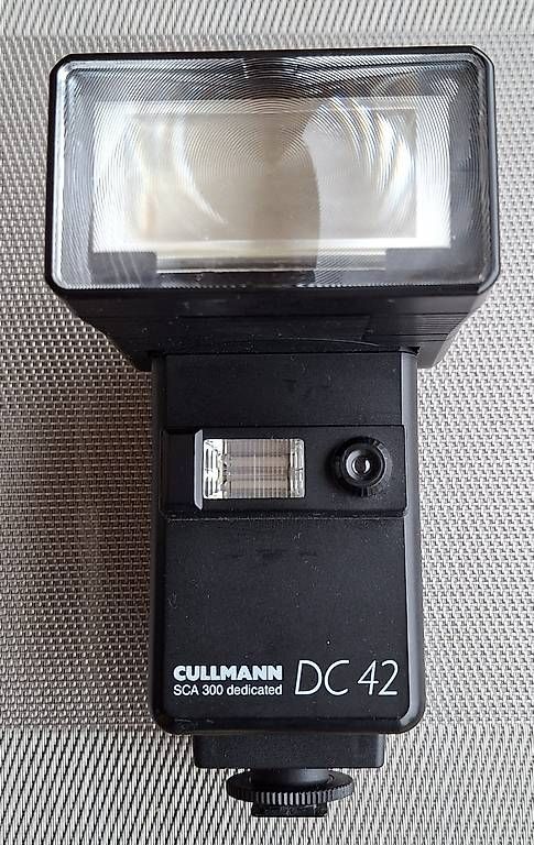Flash: Blitzgerät Cullmann DC42 – Usato da Schaan venduto da per685