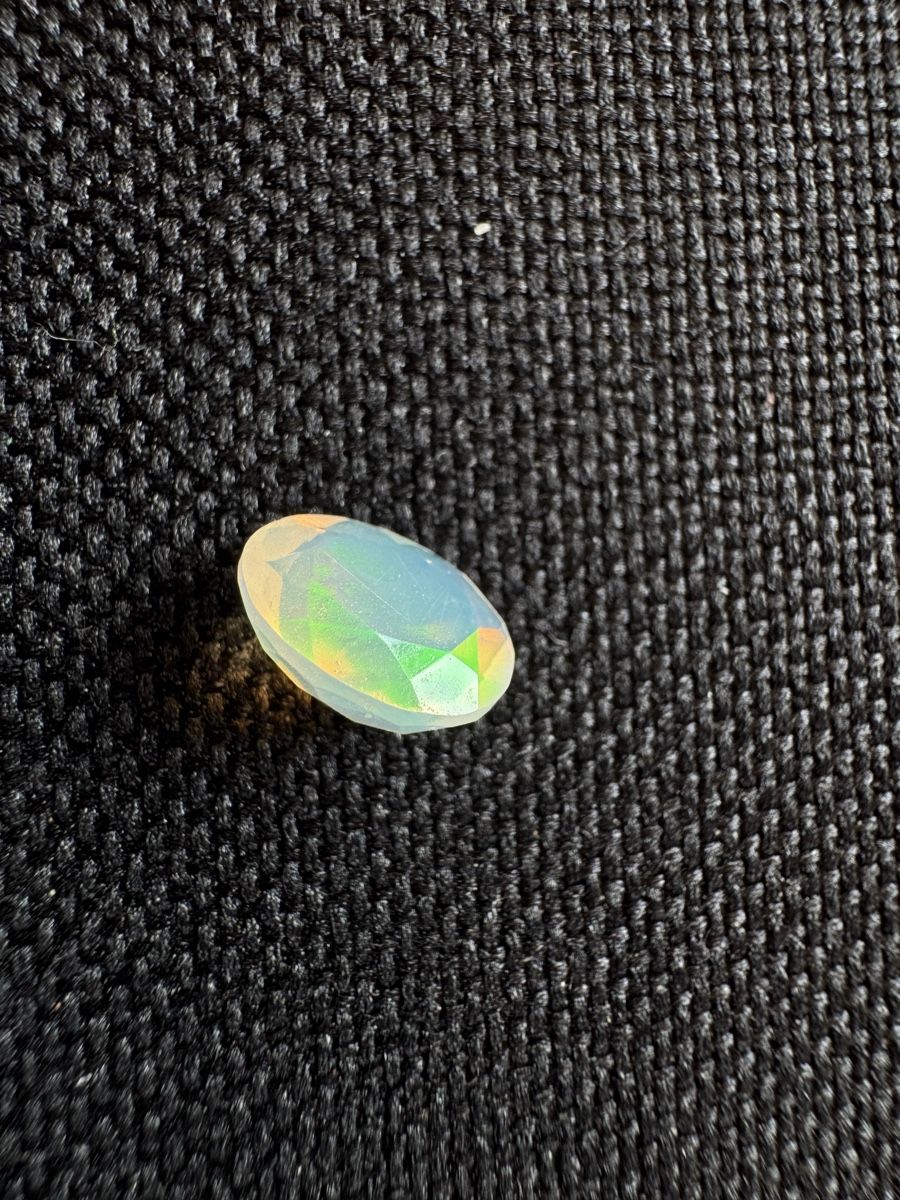 Edelsteine: Äthiopischer Opal 1.3 ct – Neu und originalverpackt aus Wängi von Horus90 3
