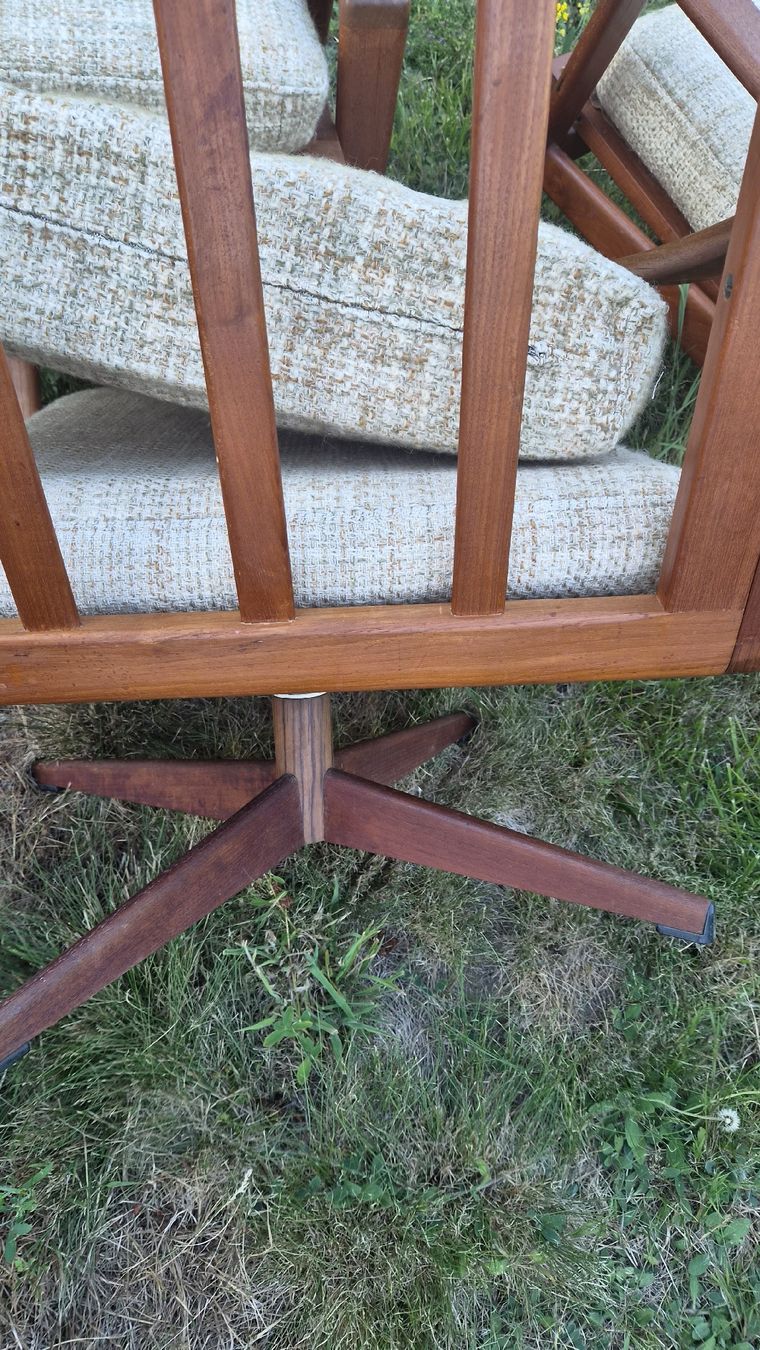 Fauteuils: Teak  Drehsessel Stuhl BeinAblage – D'occasion à Kölliken par Upcycling-by-Mc-TAM 1