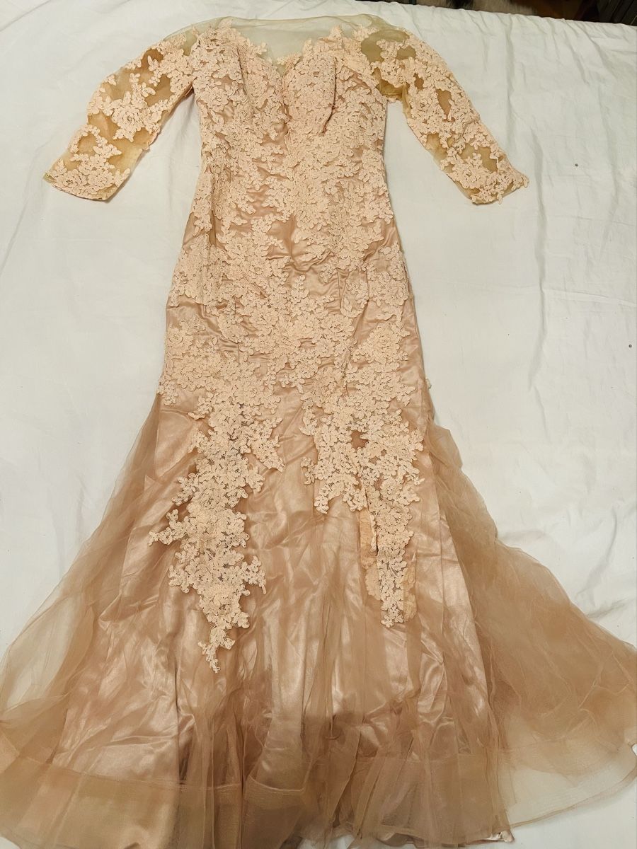 Vestiti: Hochzeitkleid – Usato da Grenchen venduto da rom_xq5z