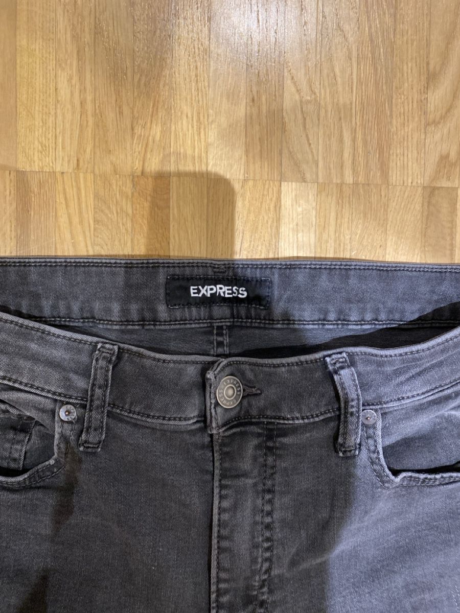 Jeans: Jeans Express Hyper Stretch grau Grösse 34x32 gebraucht – Usato da Zürich venduto da Angela69 5