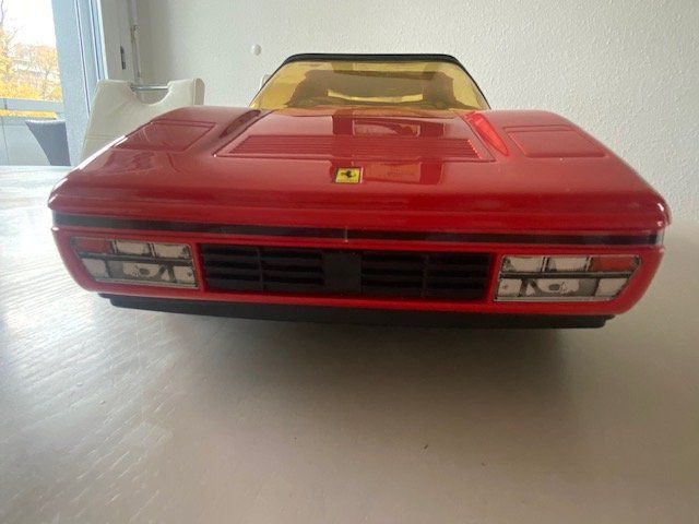 Spielzeuge: Voiture Barbie Ferrari 3136 – Gebraucht aus La Chaux-de-Fonds von tulysse 1