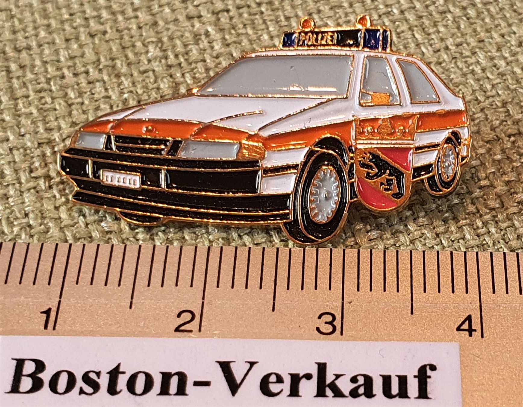 Plaquettes & Badges: E207 - Pin Polizei Auto Bern Schweiz – D'occasion à Reinach BL par Boston-Verkauf 1