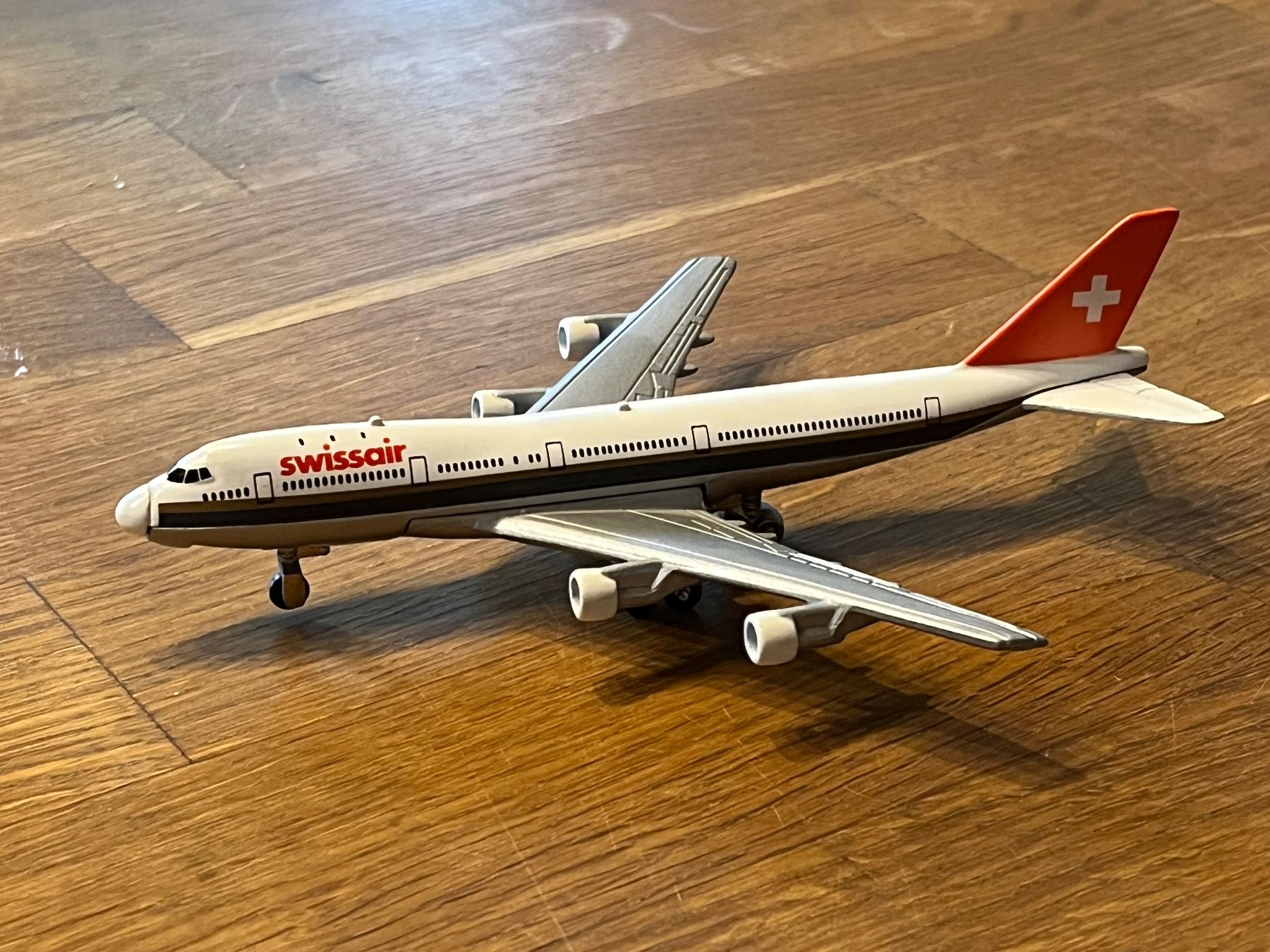 Boeing Kit di modellismo & Modellini statici: Modell Flugzeug Boeing 747-300 – Usato da Bauma venduto da Budgerigar 1