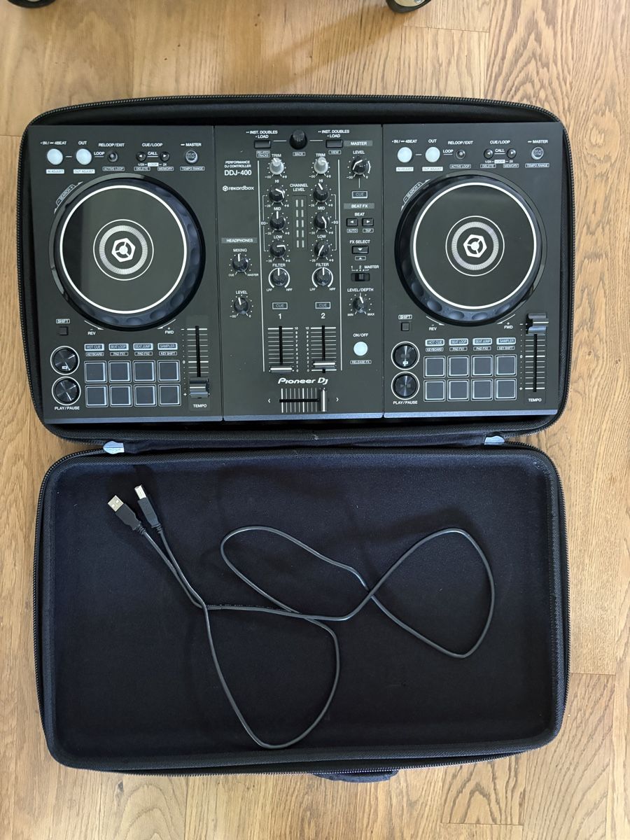 Pioneer Console di mixaggio: DJ-Pult, Pioneer DDJ-400 Controller – Usato da Zofingen venduto da noah.aecherli 1
