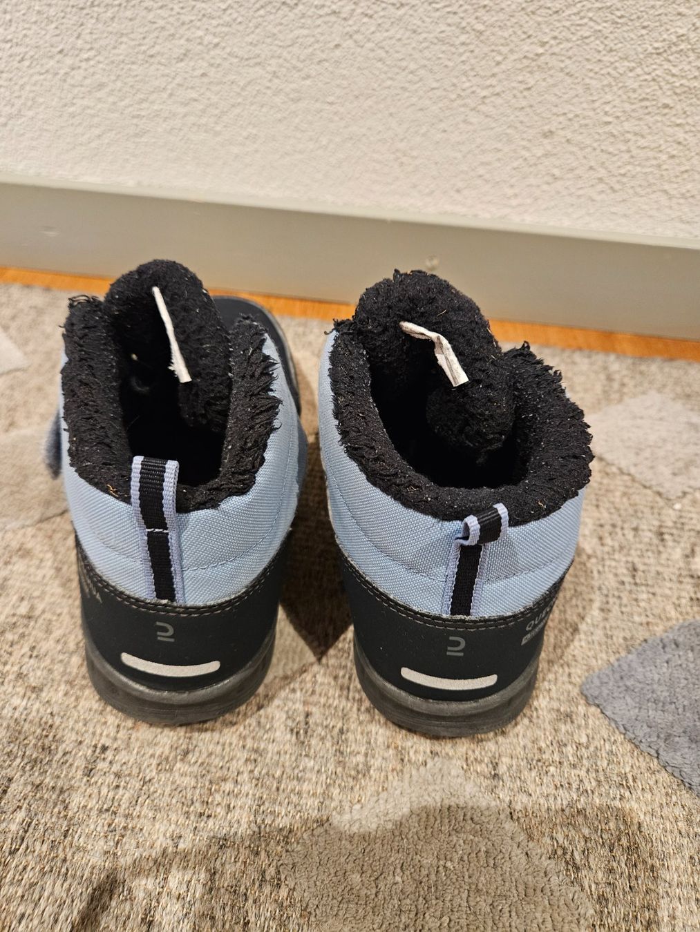 Decathlon Scarpe per ragazzi: Kinderwanderschuhe, Grösse 31, Top Zustand – Usato da Sennhof (Winterthur) venduto da HG2019 2