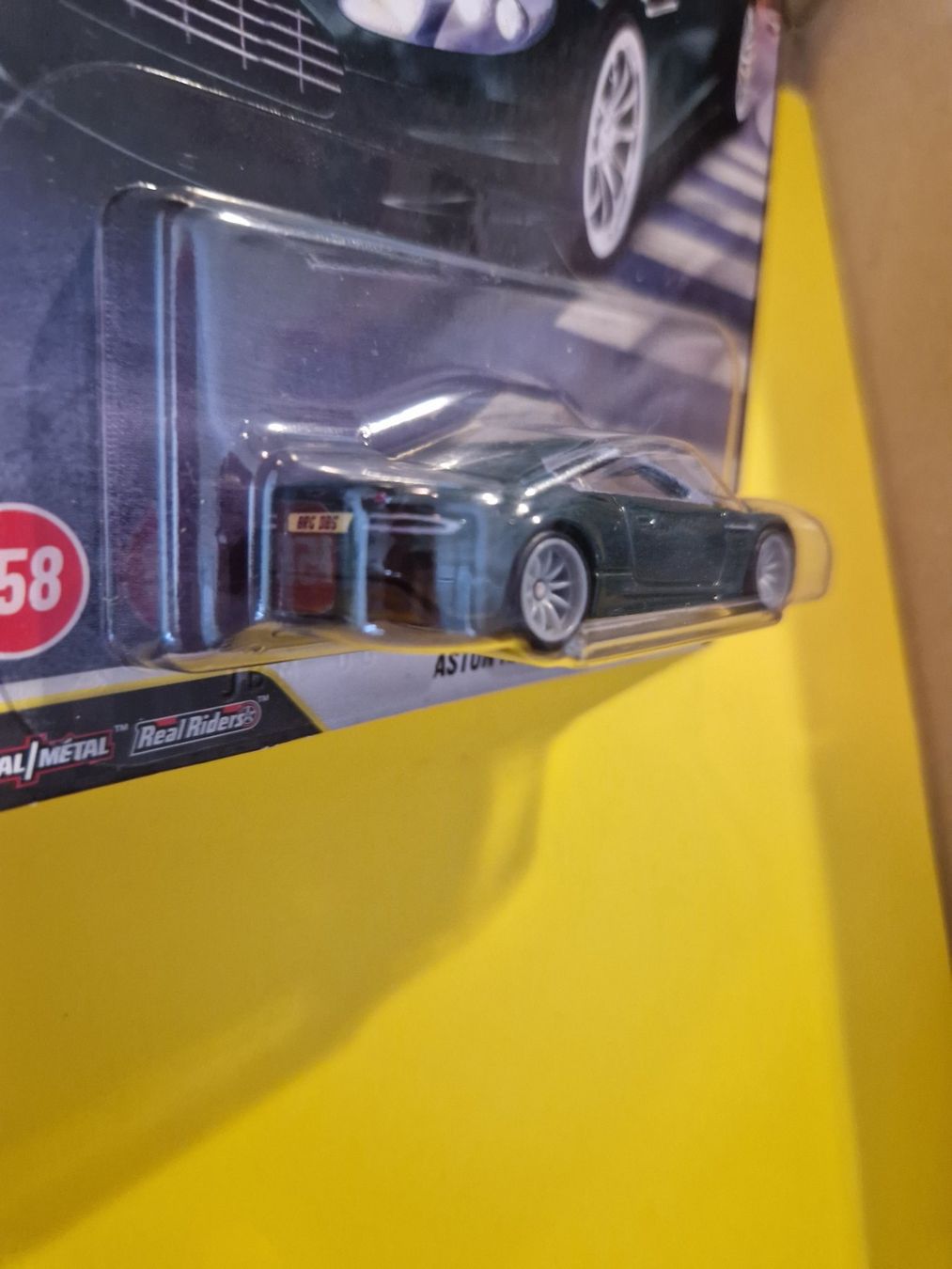 Hot Wheels Modellini d'auto: Hot Wheels ASTON MARTIN DBS – Nuovo e nell'imballaggio originale da Oftringen venduto da Rotor 4