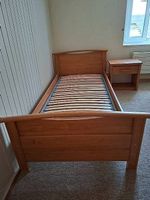 Lit simple 90 x 200 cm, sommier de qualité inclus