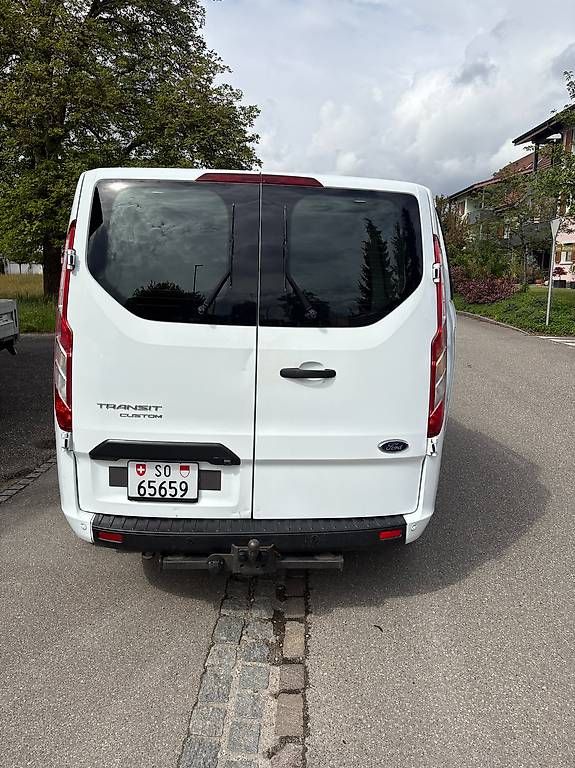 Nutzfahrzeuge: Transit Custom L2H1 170 PS – Gebraucht aus Wangen b. Olten von Hba2 4