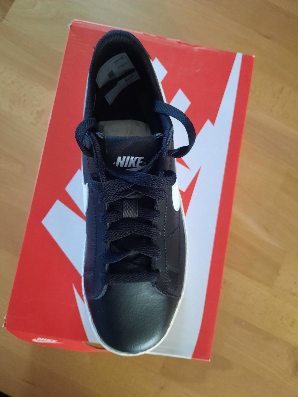 Nike Scarpe per ragazzi: Nike Blazer Low  Freizeitschuh in Gr 37.5 neu – Nuovo e nell'imballaggio originale da Jonschwil venduto da sonja8472 3