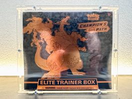 Pokémon Champion’s Path ETB EN OVP + Acrylbox