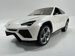 Lamborghini Urus 1:18, weiss