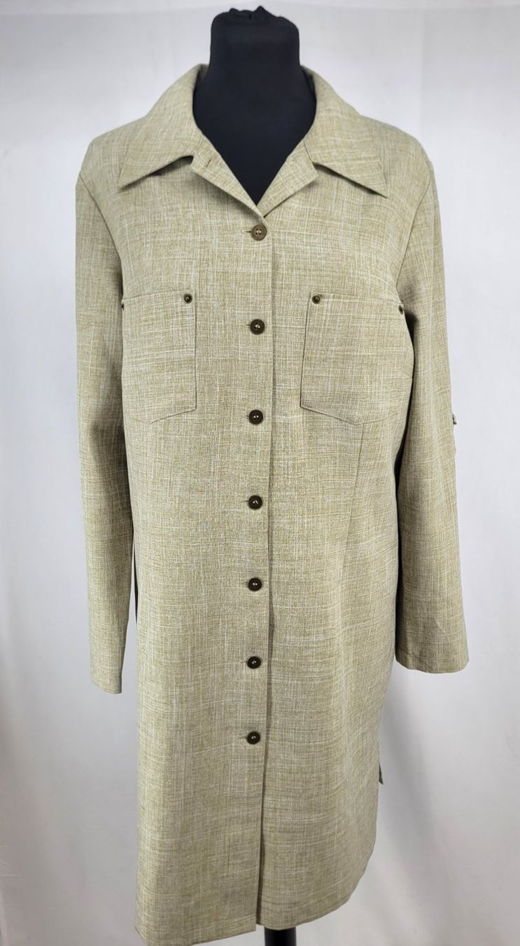 Robes: RASPBERRY Robe 42 – D'occasion à Lausanne par PlusValue_Lausanne