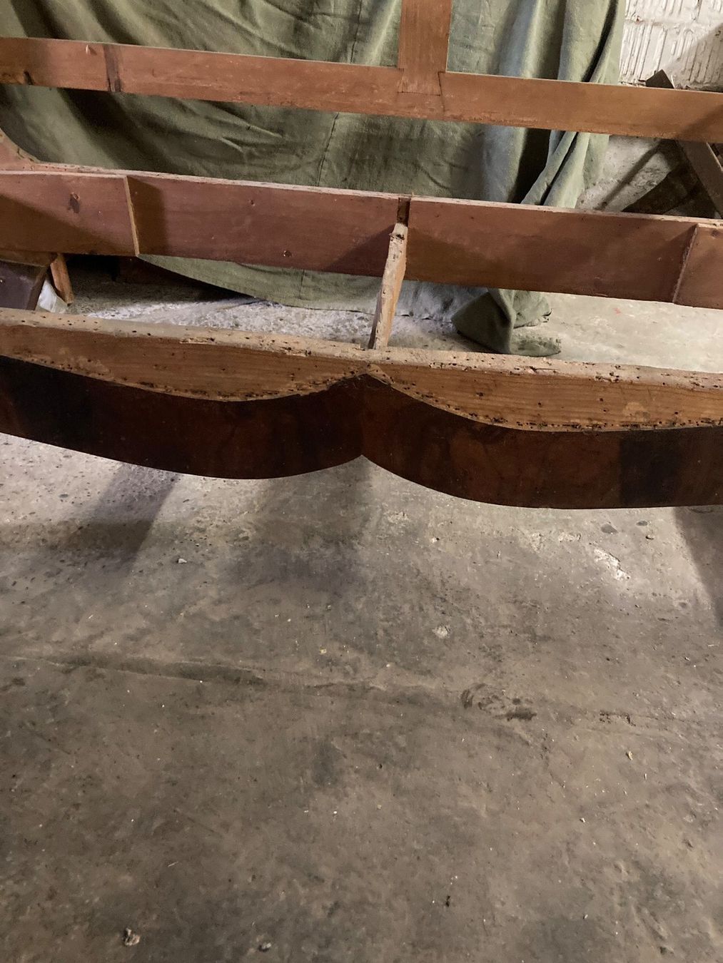 Sofas: Holzgestell zu antikem Canapé – Gebraucht aus Zollikofen von gamel01 1
