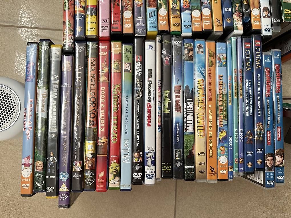 Tous les DVDs: DVD per bambini – D'occasion à Pianezzo par fil_fv5l 1
