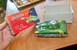VINTAGE Light Tank MF 721 CHINA EXELLENT blechpanzer