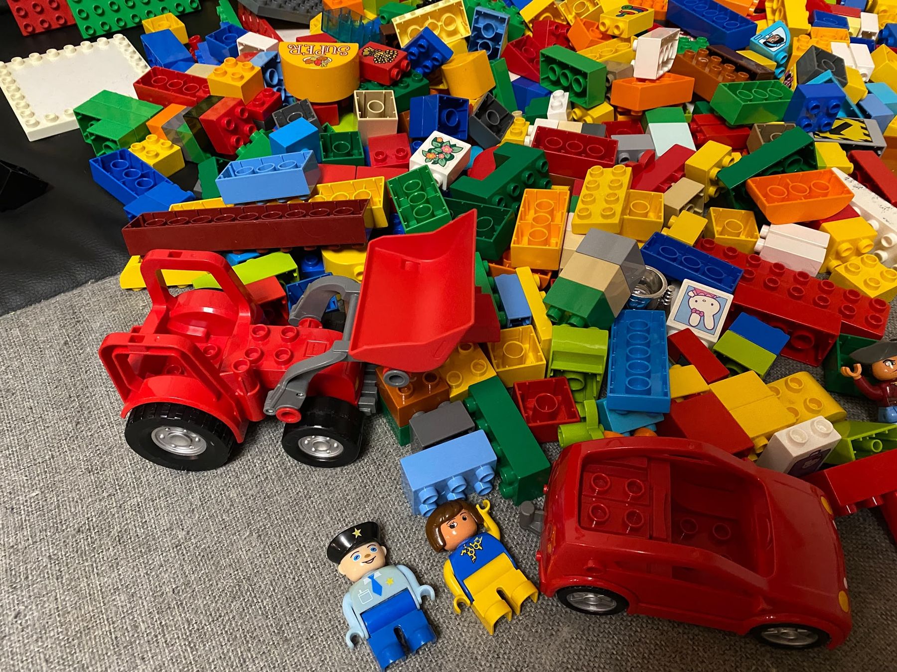 Lego Spielzeuge: Lego Duplo Steine und Platten – Gebraucht aus Winterthur von pat.paw 2