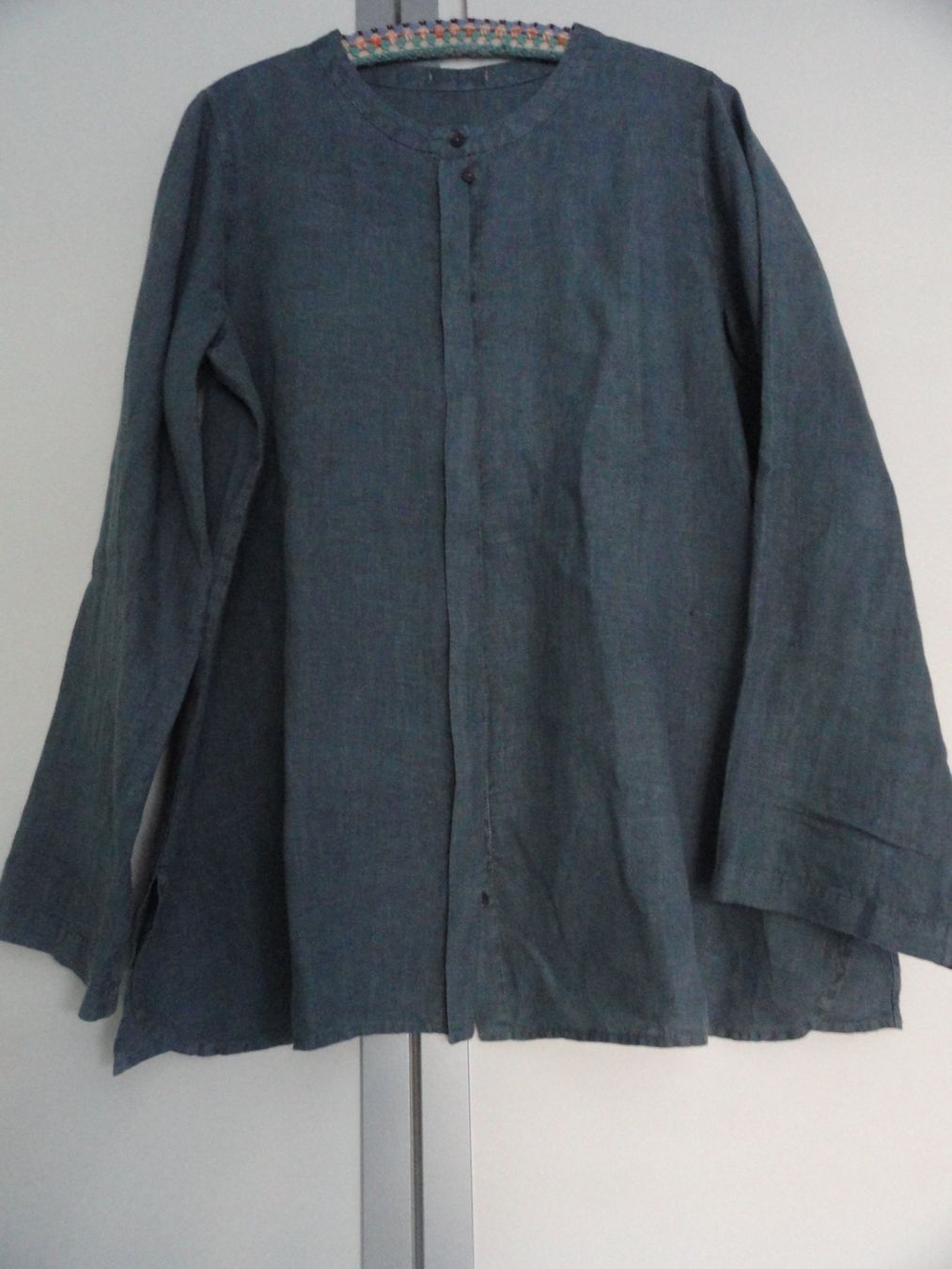 Blusen: 100% LEINEN BLUSE GR. L *** – Gebraucht aus Uetendorf von bibibop