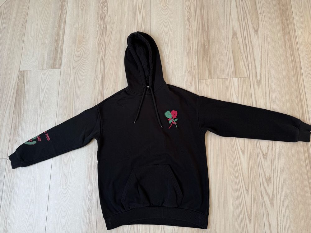 YOURTURN Schwarzer Hoodie Gr. S 1
