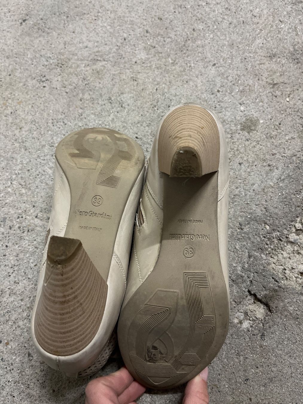 Scarpe da donna: Stivaletti estivi Nero Giardini – Usato da Besazio venduto da EmyScucy 2