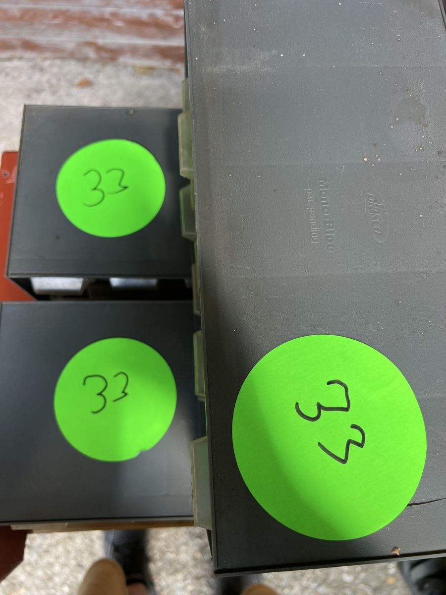 Tutti gli attrezzi: 3 Plasco Monoblock Sortimentboxen mit Schrauben etc.  – Usato da Neuenhof venduto da Willi111 3