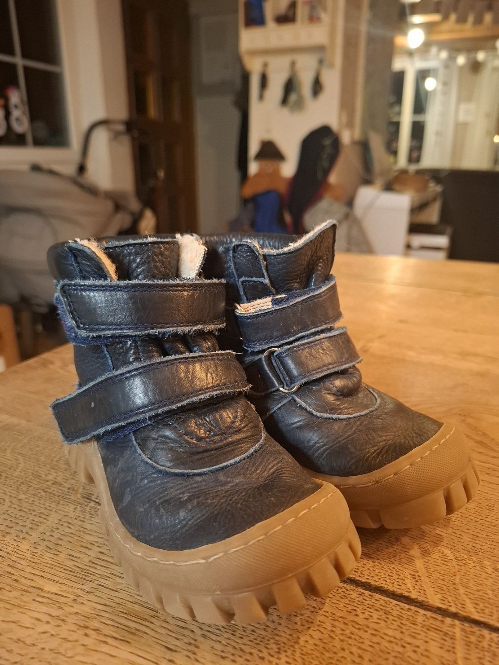 Scarpe per ragazzi: Winterschuhe Grösse 25 – Nuovo (secondo la descrizione) da Saland venduto da jael.norelli