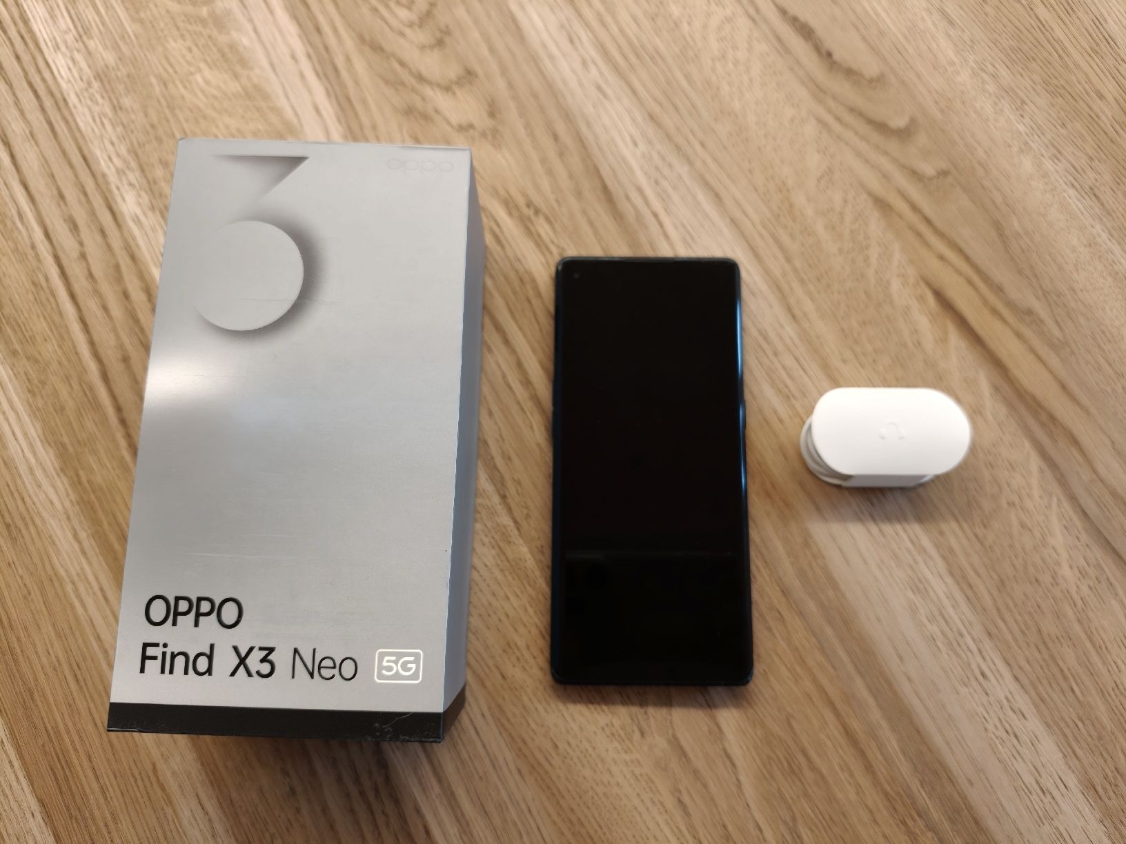 Oppo Handys / Smartphones: Oppo Find X3 Neo – Gebraucht aus Romoos von Napfruugger
