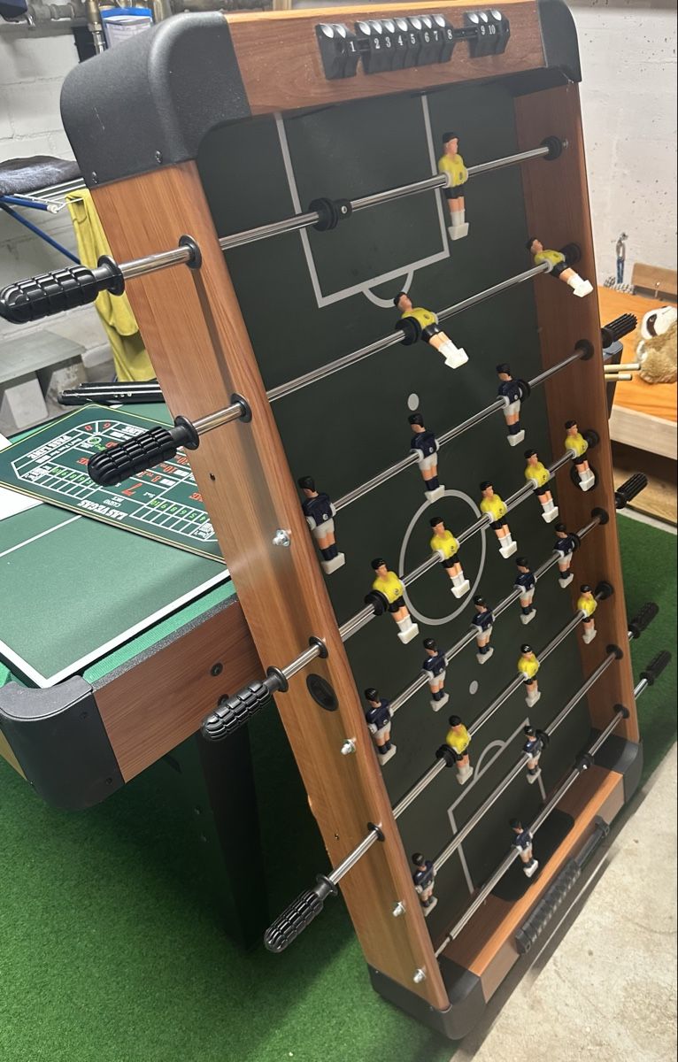 Giochi: Multifunktionstisch 4-in-1 Billard Tischfussball Set – Usato da Koppigen venduto da Njuko 1
