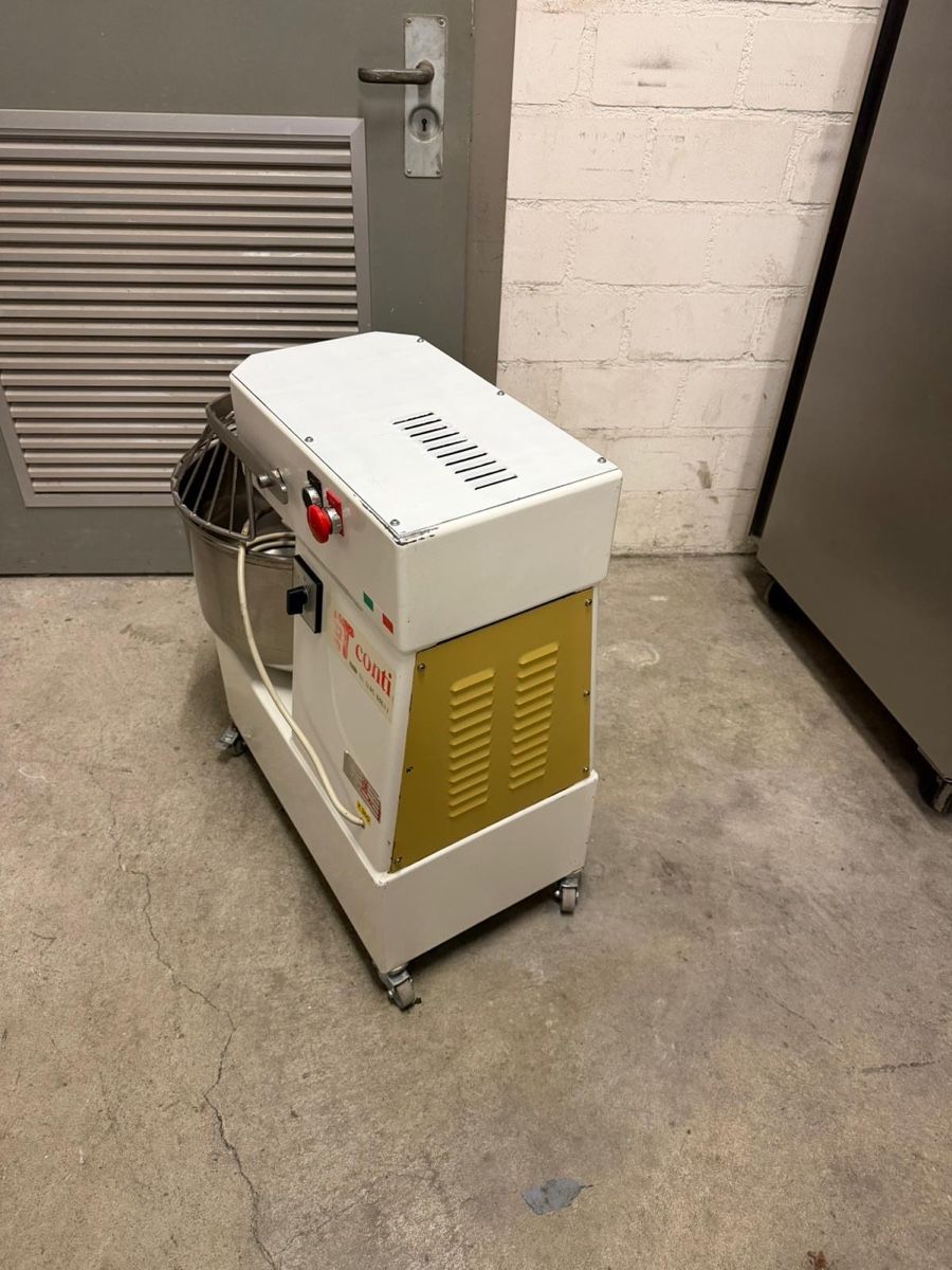 Elettrodomestici da cucina: Teigknetmaschine – Usato da Rupperswil venduto da Tinka88 3