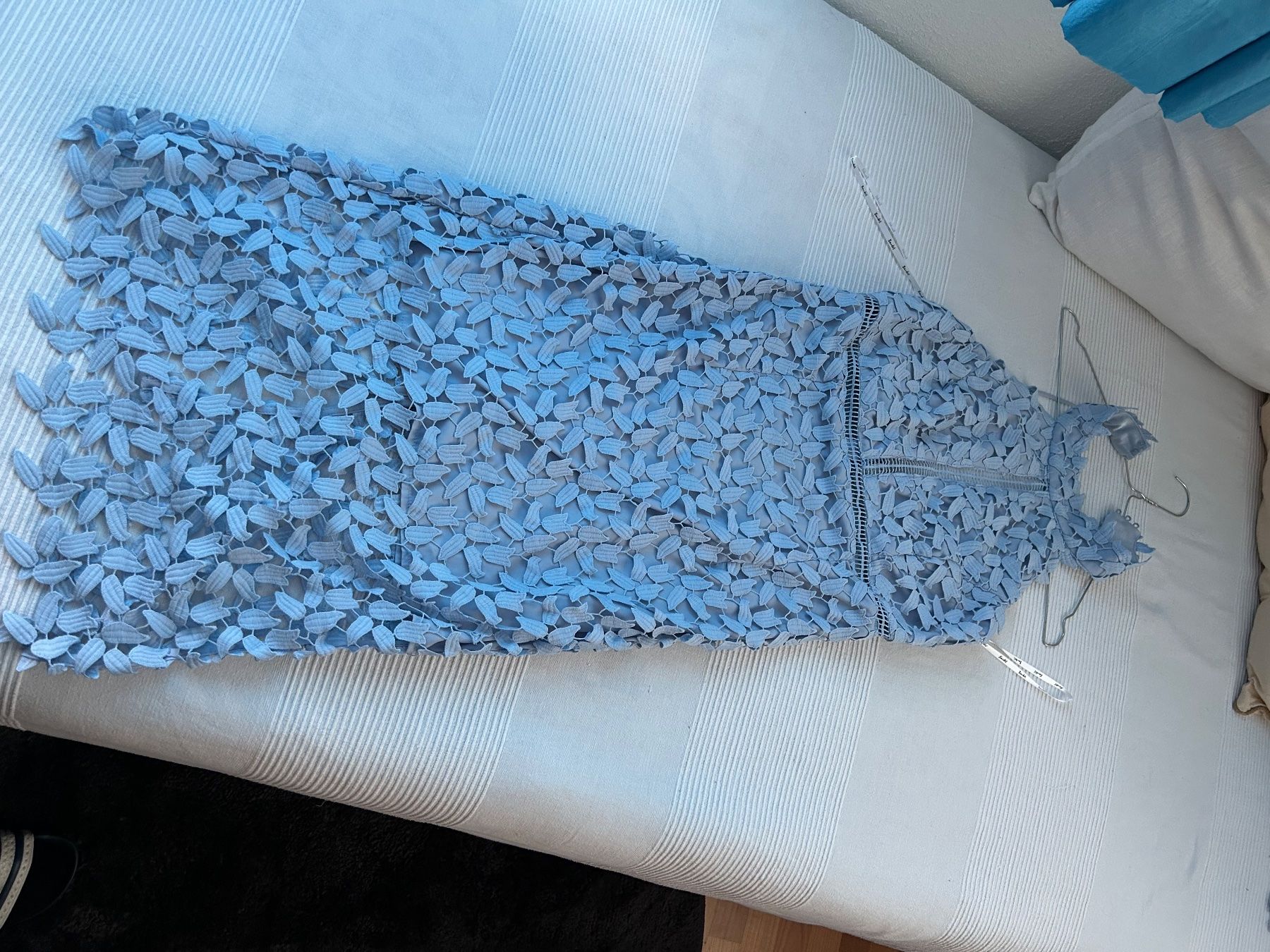 Kleider: Festkleid – Gebraucht aus henau von Laureta0 1