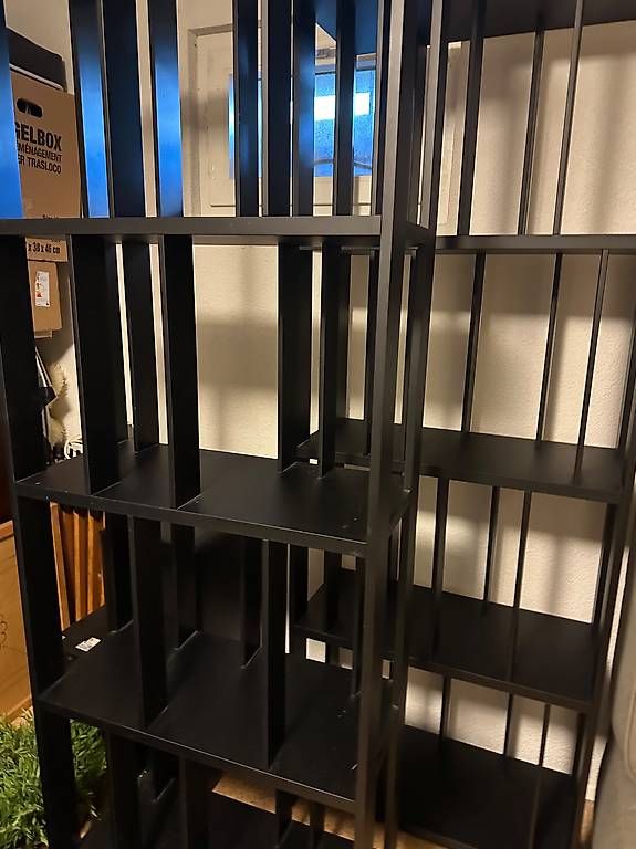 Scaffali: Lema Büchergestelle in schwarz – Usato da Winterthur venduto da carrietwo