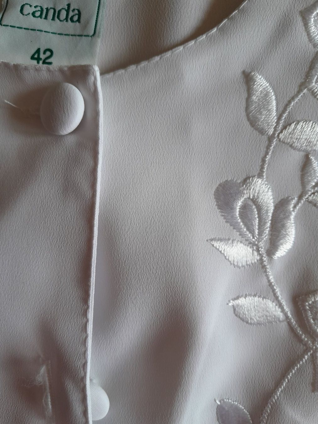 Camicette: Chemise 42 comme neuve – Usato da Charmey (Gruyère) venduto da Laulau.sansan 3