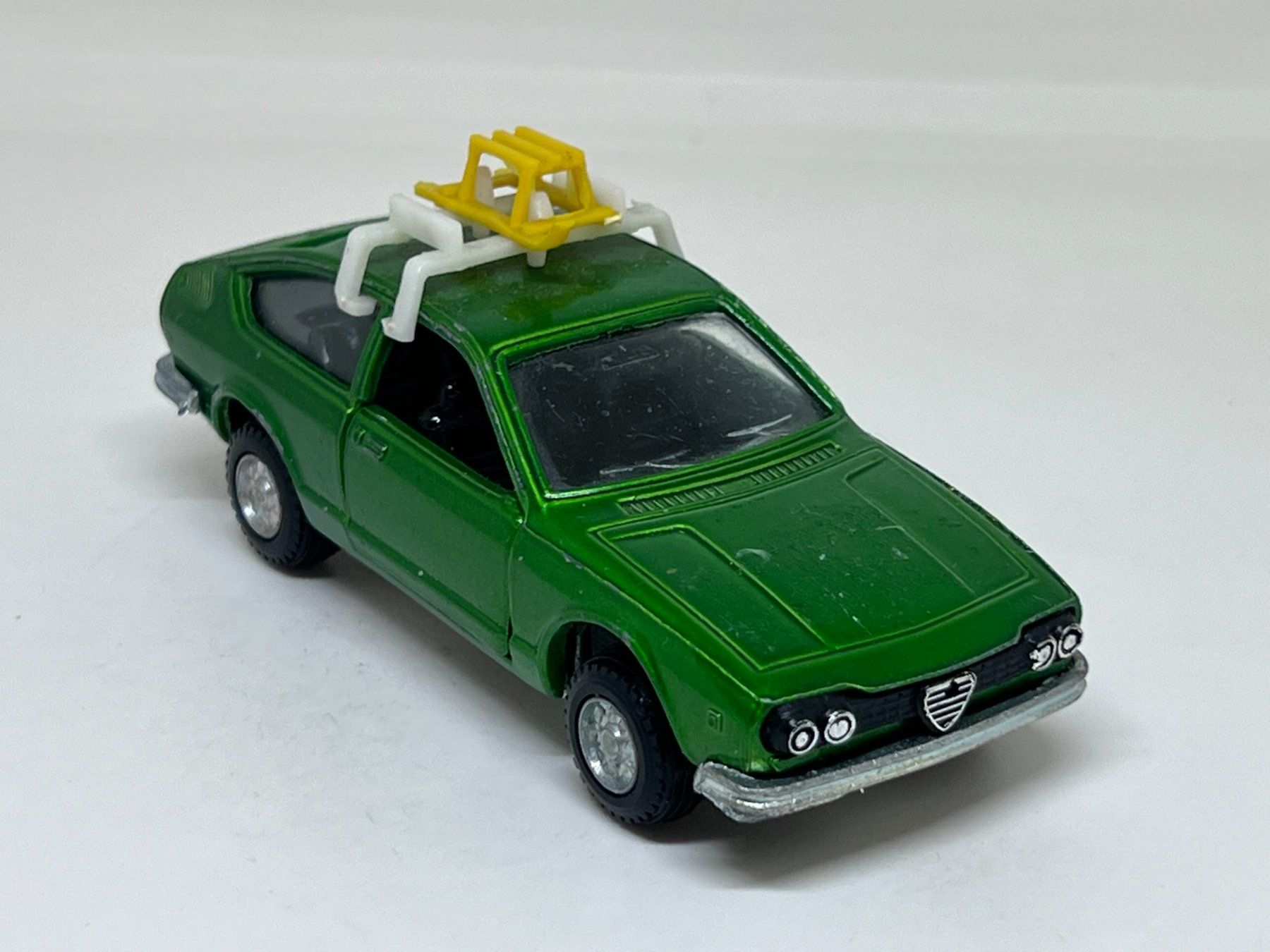 Modellini d'auto: Mercury Alfa Romeo Alfetta GT – Usato da Wildegg venduto da LaaBoutique