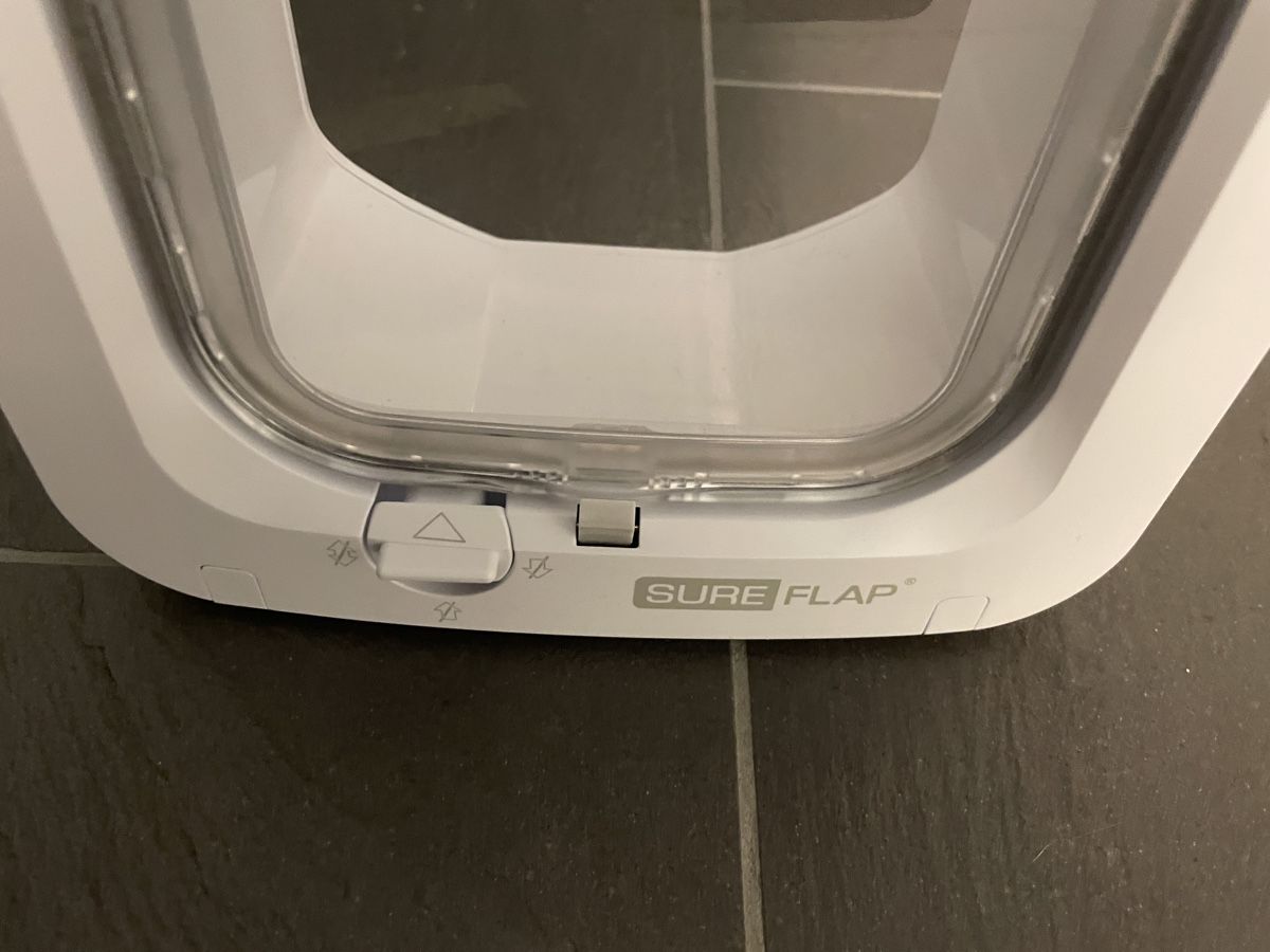 Gattaiole: Katzenklappe Sureflap mit Montagering neu – Nuovo (secondo la descrizione) da Tägerig venduto da Maike4180 3