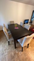 Ausziehtisch + 8 Stühle