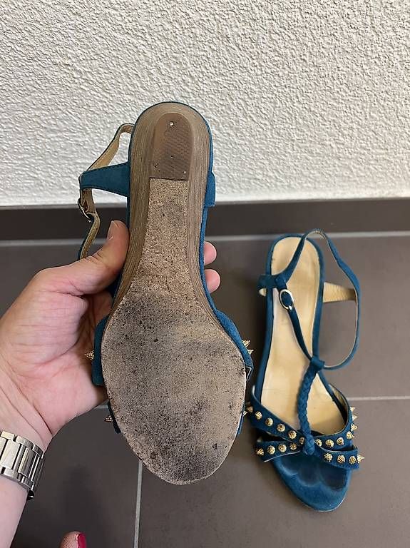 Zadig & Voltaire Scarpe da donna: Zadig&Voltaire Wildleder Sandalen – Usato da Zürich venduto da lux_t6lx 2