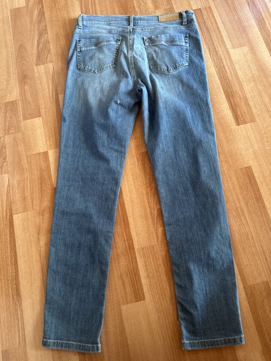 Angels Jeans: Angels Jeans Premium hellblau einf. Bundweite 42 cm – Gebraucht aus St. Gallen von mai_2lcj 1