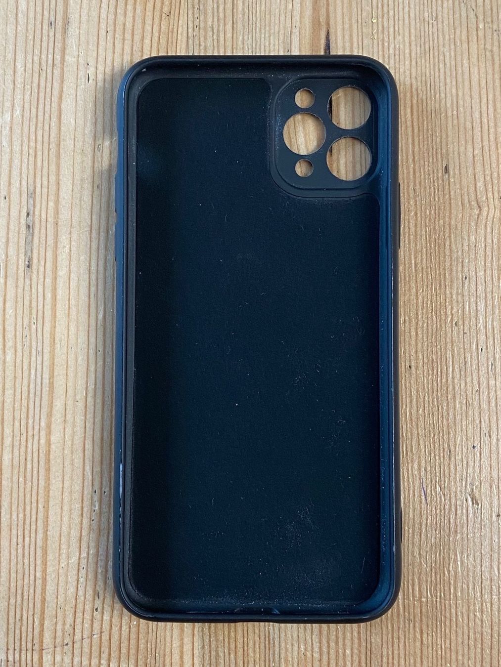 Covers & Schutzfolien: Iphone 11 Pro Max Iphone Hülle Schwarz – Gebraucht aus Glarus von Iroccinha 1