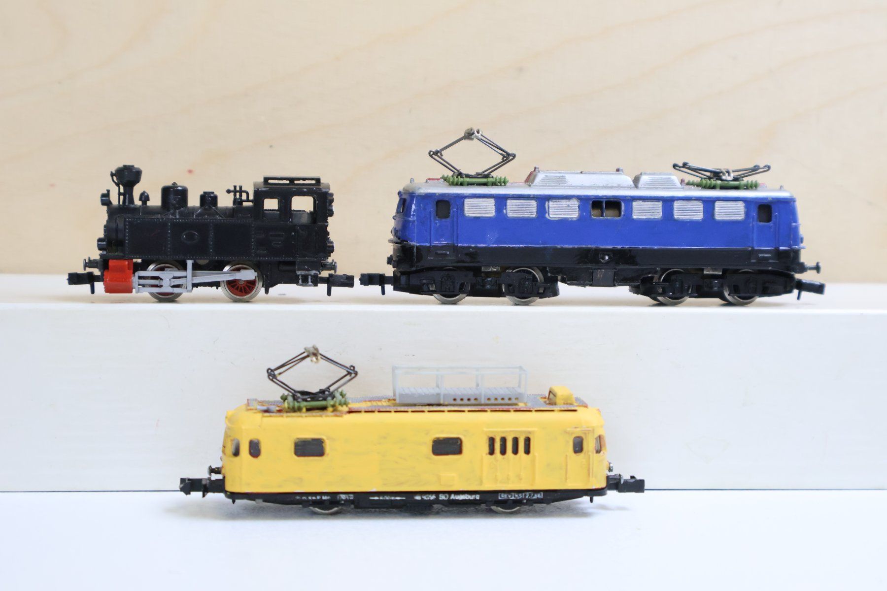 Fleischmann Modellini di ferrovie: Fleischmann/Arnold 3 x Loks - Spur N – Usato da Winterthur venduto da Monstera 1
