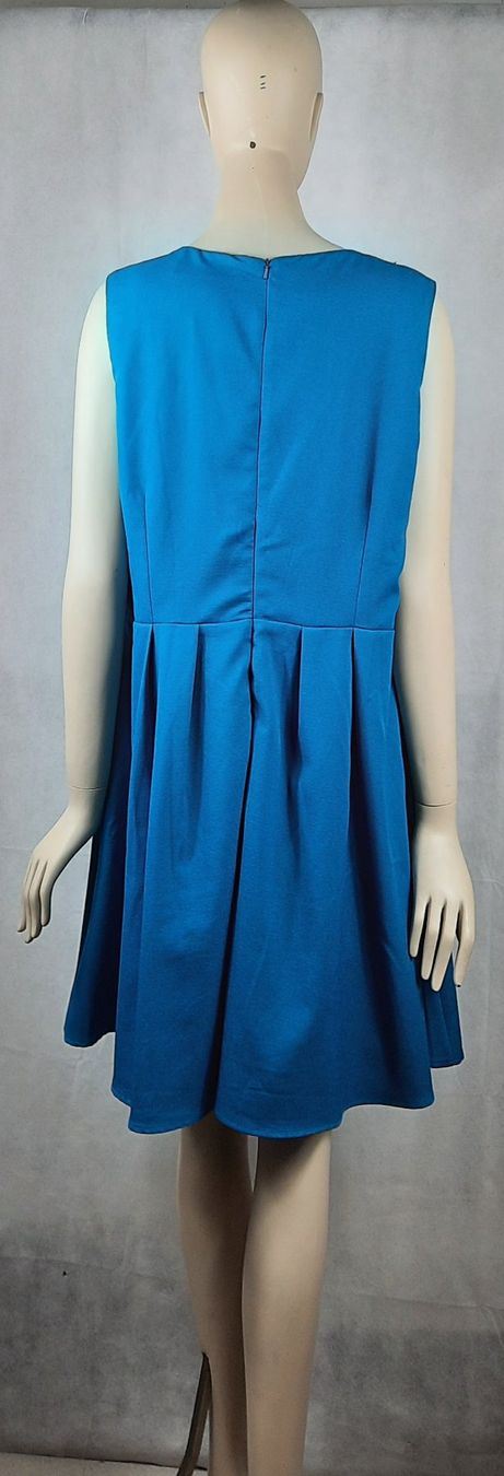 Kleider: LITTLE MISTRESS Plus Size Blaugrün Crossover Kleid Gr48 – Gebraucht aus Seuzach von VT-Collections2 3